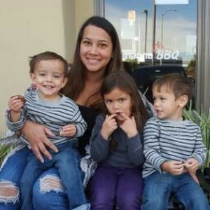 Meet your Posher, Marianne